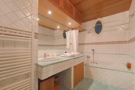 Charming Apartment 那不勒斯 外观 照片